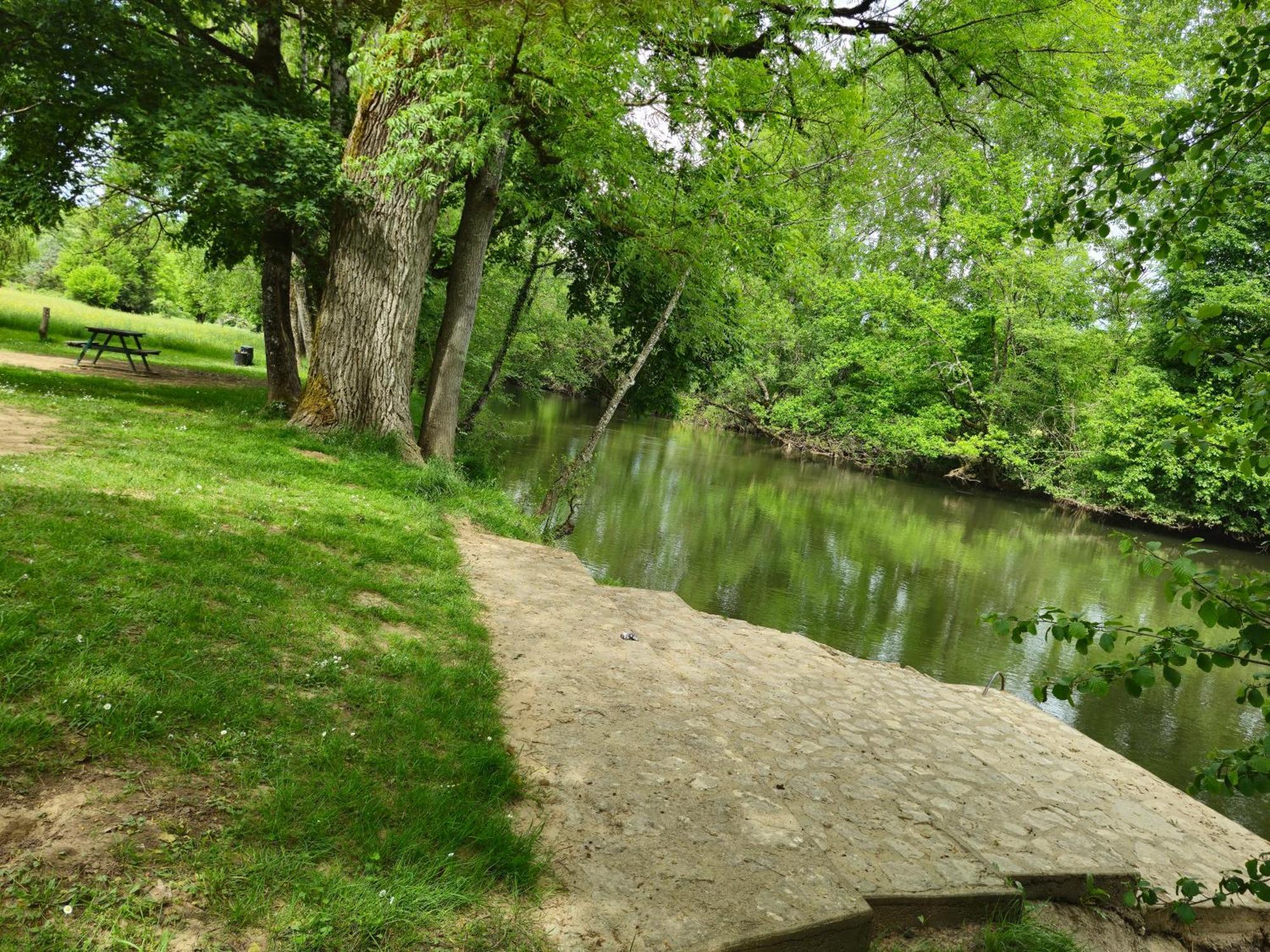 Вилла Weckerlin Sarliac-sur-l'Isle Экстерьер фото